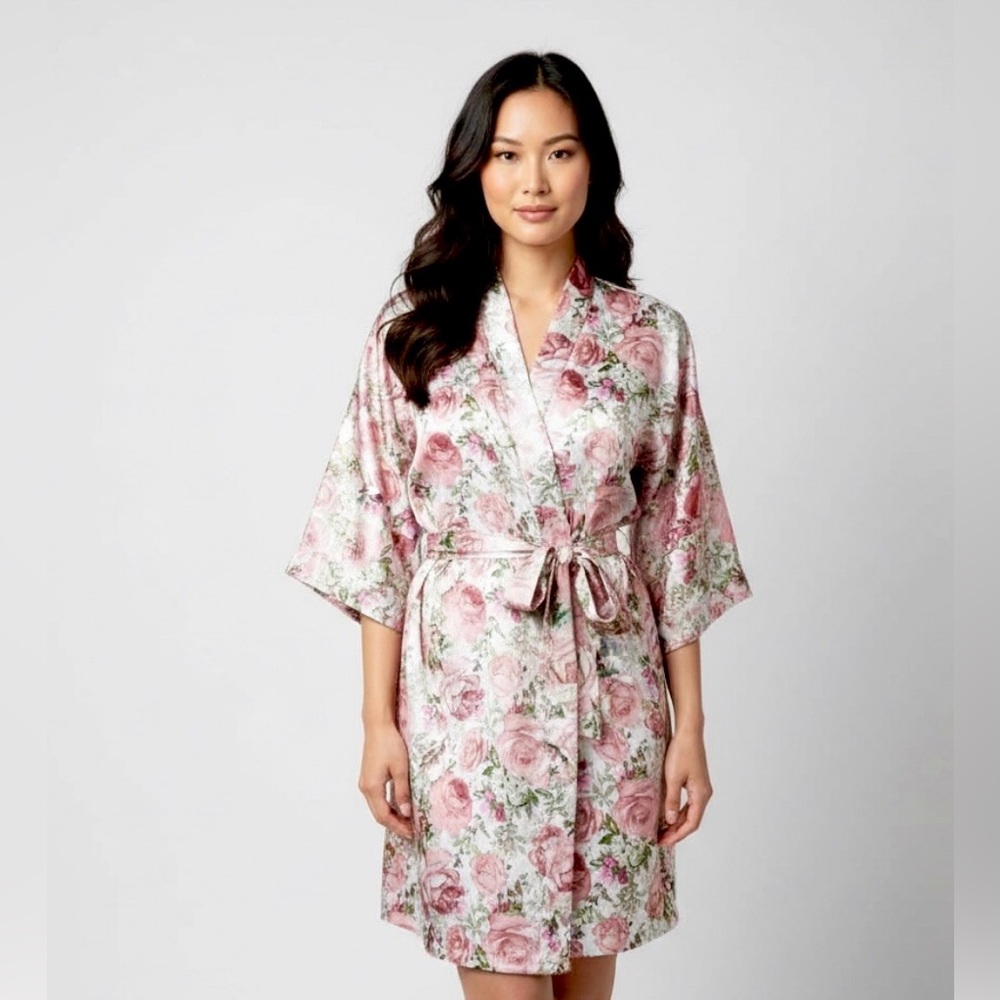 Flora by Flora Nikrooz Robe Womens Size S/M Pink Rose‎ Satin Kimono Wedding New